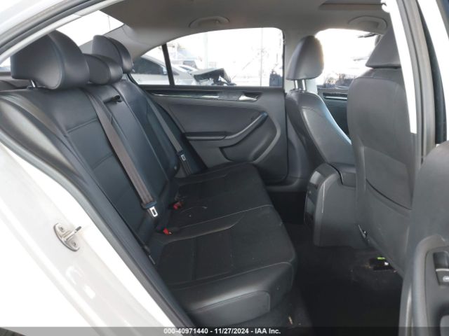 3VWL17AJ9GM264123 Volkswagen Jetta 1.8t Sel