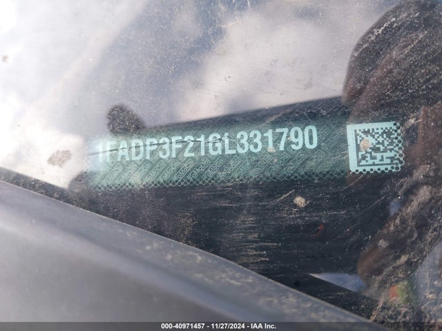 Ford FOCUS SE 2016 1FADP3F21GL331790 Image 9