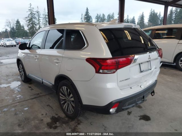2020 MITSUBISHI OUTLANDER JA4AZ3A39LZ037983 Photo 2