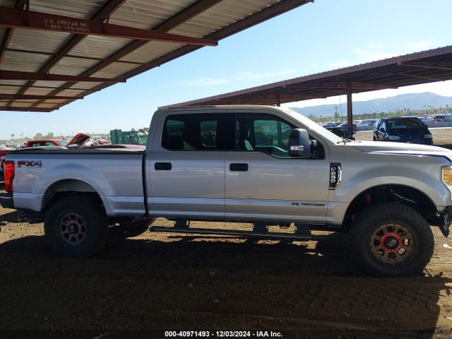 Ford F-250 Xlt 2017 1FT7W2BT1HED51515 Image 13