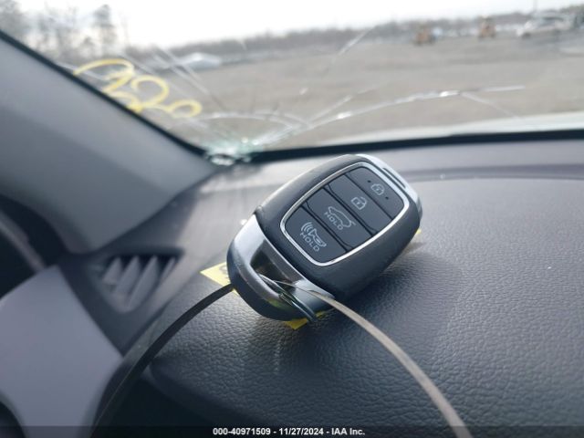KM8K22AA3JU162359 Hyundai Kona Sel