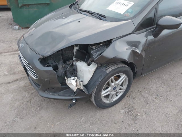 Ford FIESTA SE 2018 3FADP4EJ3JM132387 Image 6
