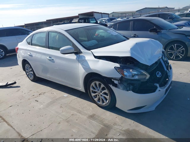 Nissan SENTRA SV 2018 3N1AB7AP2JL657084 Image 1