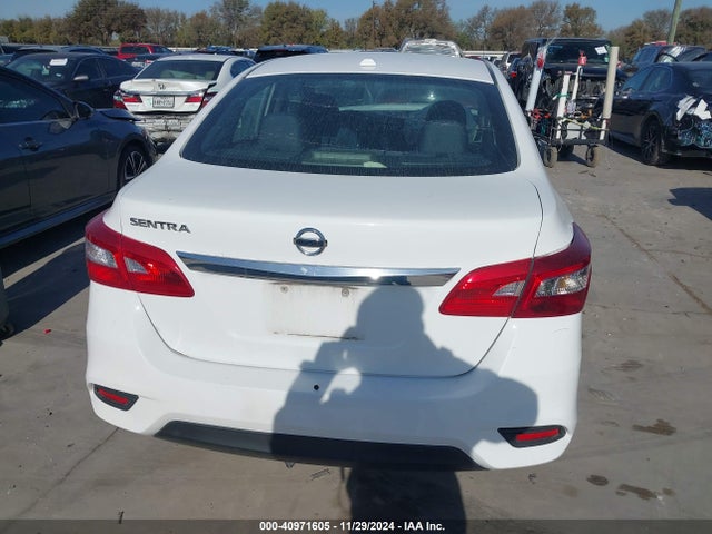 Nissan SENTRA SV 2018 3N1AB7AP2JL657084 Image 16