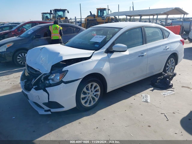 Nissan SENTRA SV 2018 3N1AB7AP2JL657084 Image 2