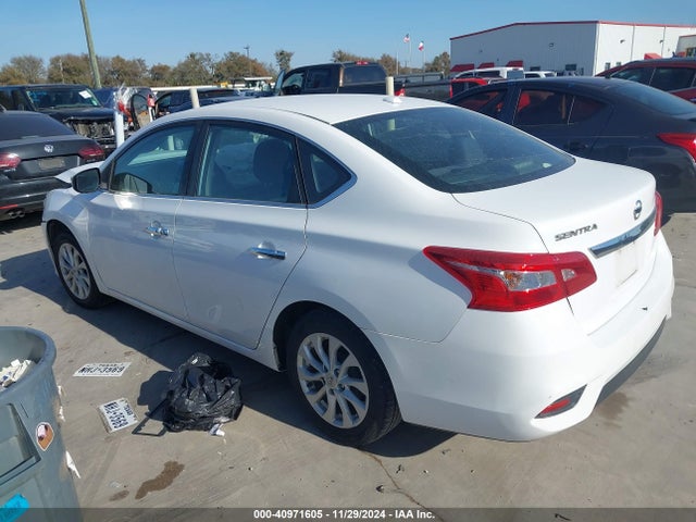 Nissan SENTRA SV 2018 3N1AB7AP2JL657084 Image 3