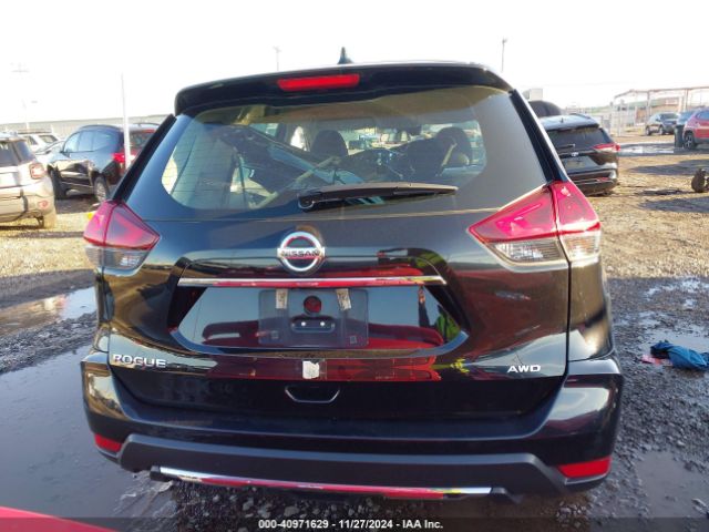 5N1AT2MV6LC803391 Nissan Rogue S Intelligent Awd