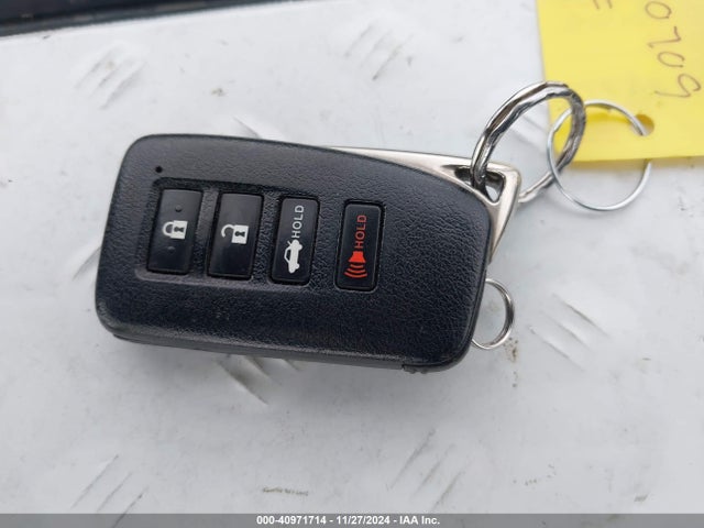 JTHBW1GG8E2058254 Lexus ES 300H