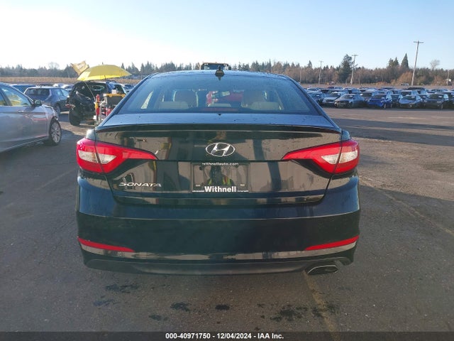 Hyundai SONATA SE 2015 5NPE24AF4FH004364 Image 16