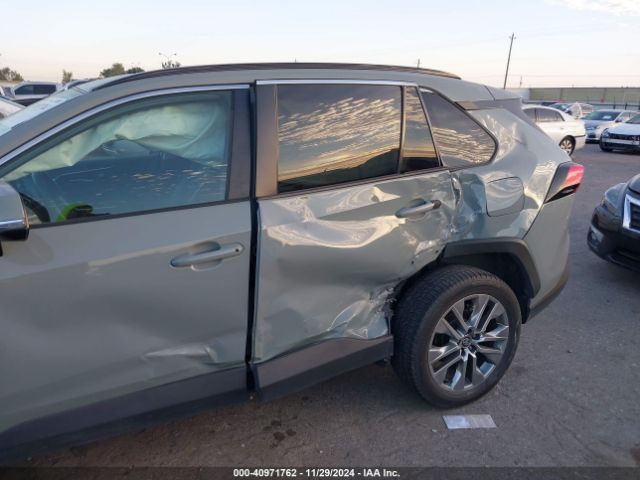 2T3C1RFV4LW071476 Toyota Rav4 Xle Premium