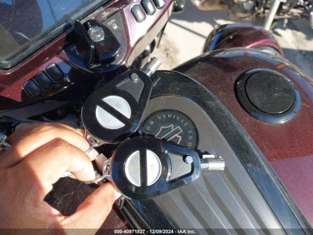 2019 HARLEY-DAVIDSON FLHXSE 1HD1PXL31KB959458 Photo 10