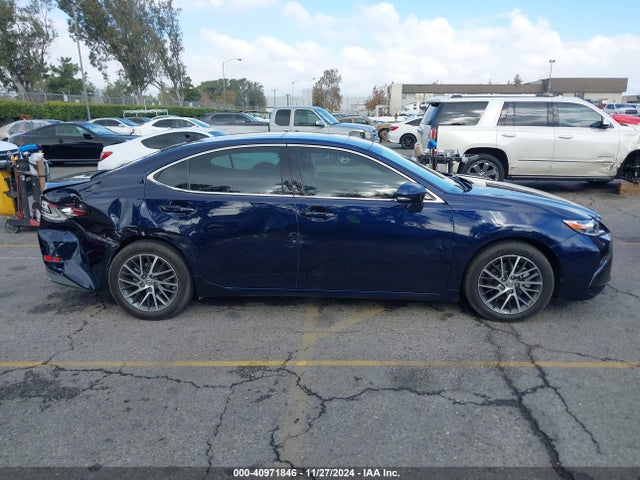 Lexus ES 350 2016 58ABK1GG4GU012705 Image 13