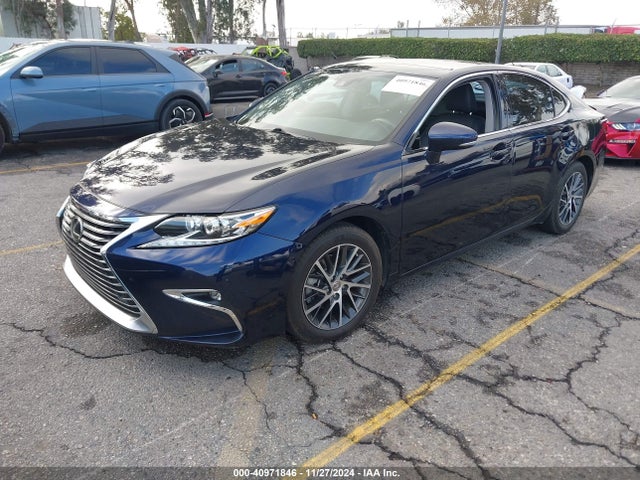 Lexus ES 350 2016 58ABK1GG4GU012705 Image 2