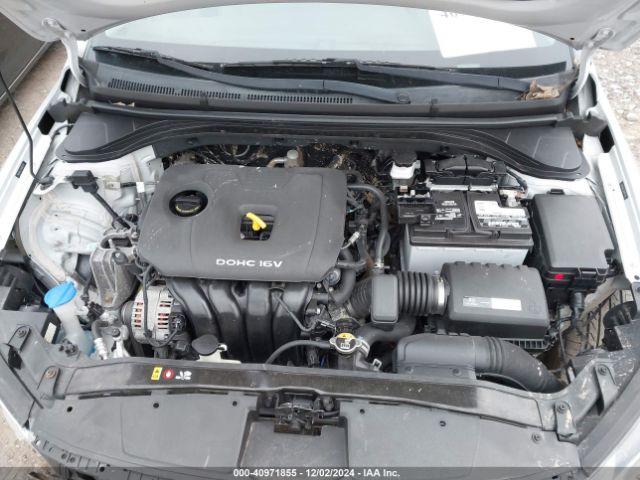 5NPD84LF3HH061178 Hyundai ELANTRA SE