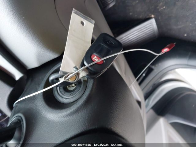 5NPD84LF3HH061178 Hyundai ELANTRA SE