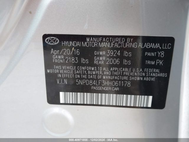 5NPD84LF3HH061178 Hyundai ELANTRA SE