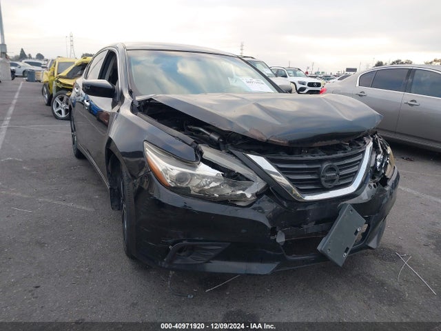 2018 1N4AL3AP2JC221162 main image