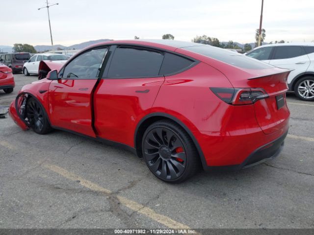 7SAYGDEF5PF787822 Tesla Model Y Performance Dual Motor All-wheel Drive