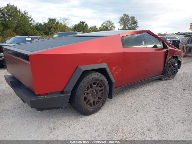 2024 TESLA CYBERTRUCK 7G2CEHED6RA010128 Photo 3