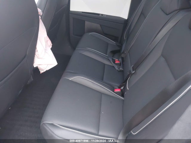 2024 TESLA CYBERTRUCK 7G2CEHED6RA010128 Photo 7