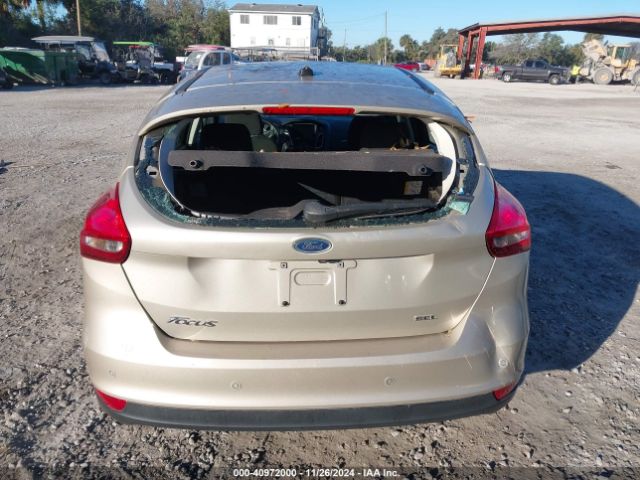 1FADP3M25HL282257 Ford FOCUS SEL