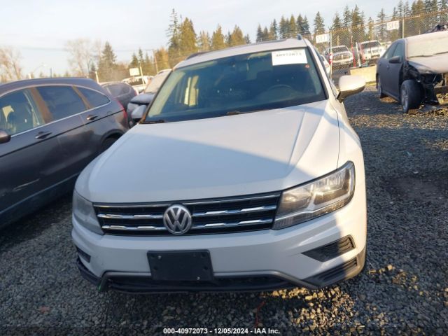 3VV2B7AXXJM121562 Volkswagen Tiguan 2.0t Se/2.0t Sel
