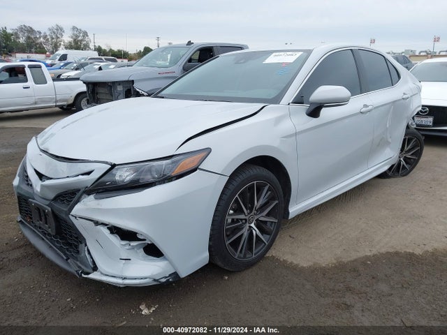 Toyota CAMRY SE 2024 4T1G11AK1RU199465 Image 2