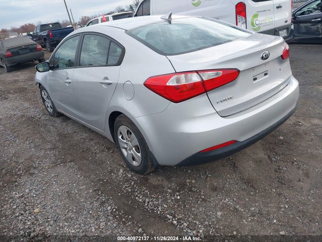KNAFK4A67F5430955 KIA FORTE LX