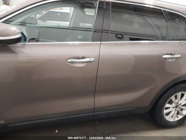 5XYPGDA35KG596343 KIA Sorento 2.4l Lx