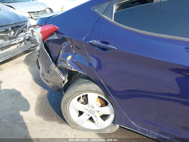 Продаж на аукціоні авто 2013 Hyundai Elantra Gls, vin: 5NPDH4AE2DH414725, номер лоту: 40972205