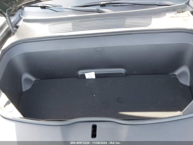7PDSGABA8PN019739 Rivian R1s Adventure