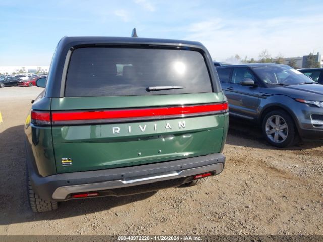 7PDSGABA8PN019739 Rivian R1s Adventure