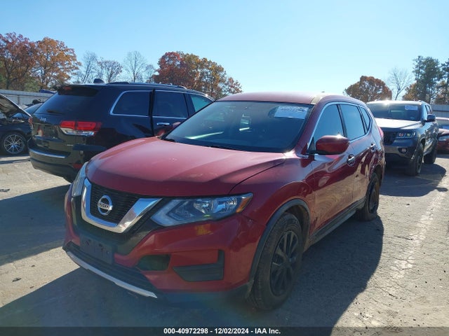 Nissan ROGUE S 2017 JN8AT2MV8HW264738 Image 2