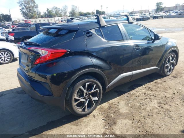 NMTKHMBX3JR010702 Toyota C-hr Xle Premium