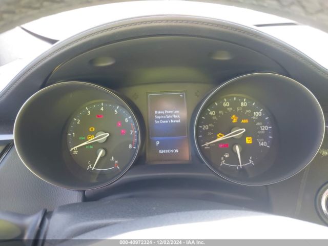 NMTKHMBX3JR010702 Toyota C-hr Xle Premium