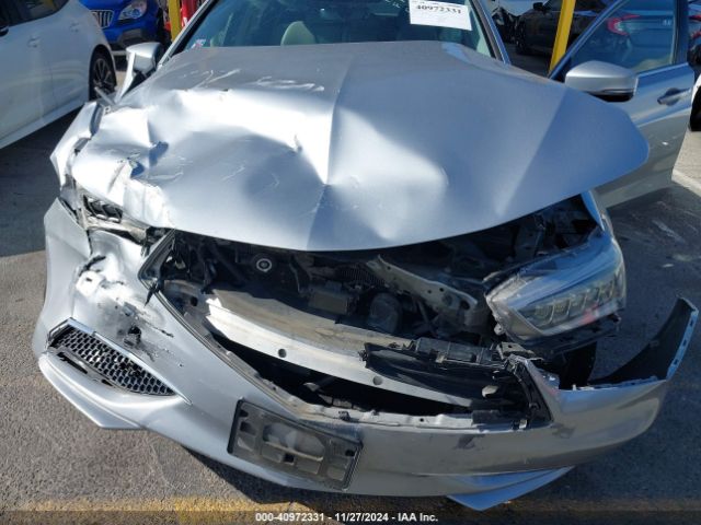 19UUB3F39JA000865 Acura TLX