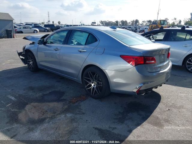 19UUB3F39JA000865 Acura TLX