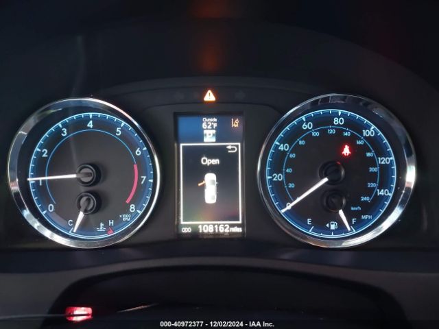 2T1BURHE9HC758423 Toyota Corolla Xle