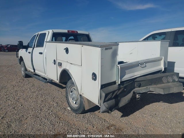 3C6UR5HJ4RG186532 RAM 2500 Tradesman  4x4 8' Box