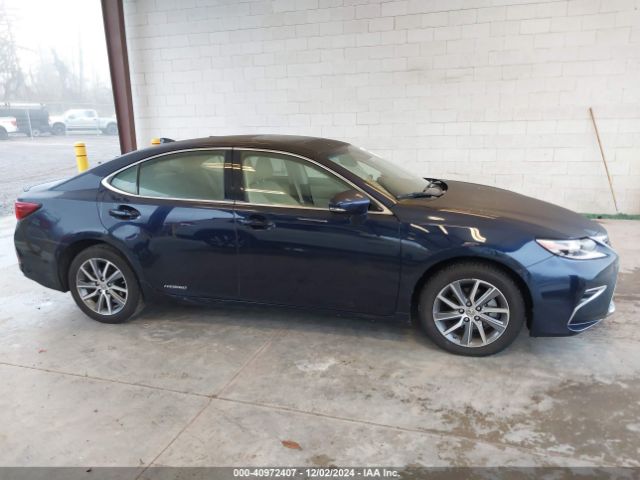 JTHBW1GG8H2139436 Lexus ES 300H
