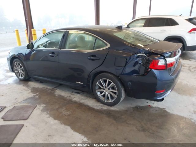 JTHBW1GG8H2139436 Lexus ES 300H