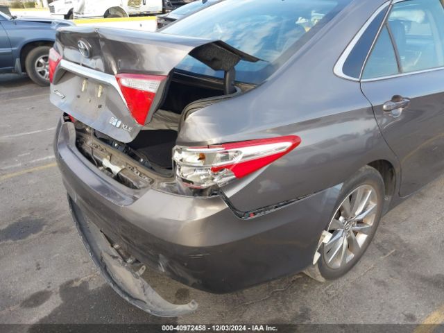 4T1BD1FK8HU207182 Toyota Camry Hybrid Xle
