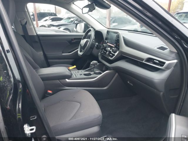 5TDBZRBH1NS249868 Toyota Highlander Le