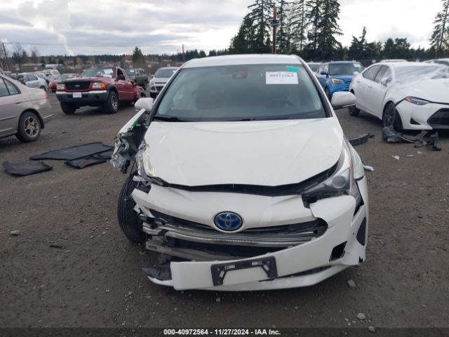 JTDKARFU6H3544274 Toyota Prius Three