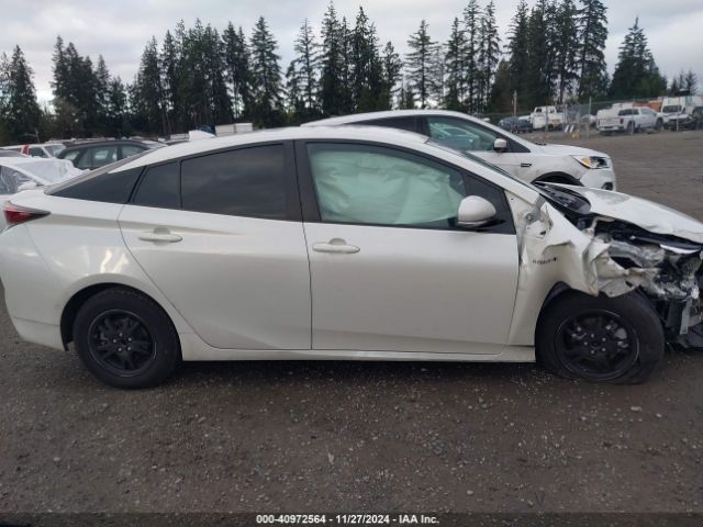 JTDKARFU6H3544274 Toyota Prius Three