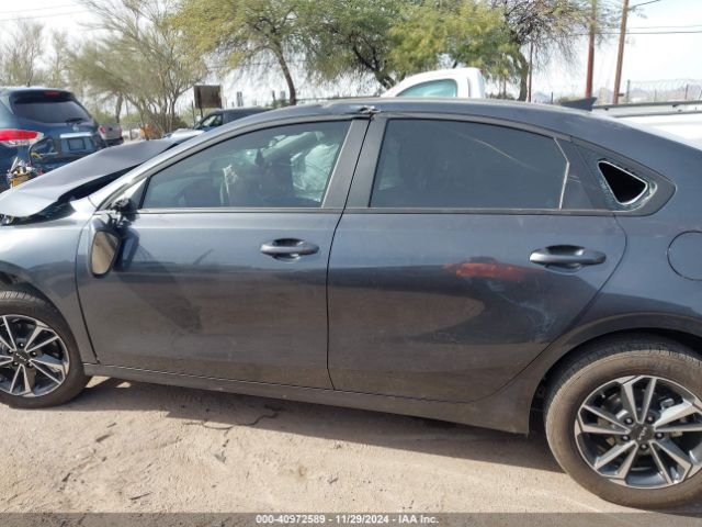 3KPF24AD4RE837898 KIA Forte Lxs