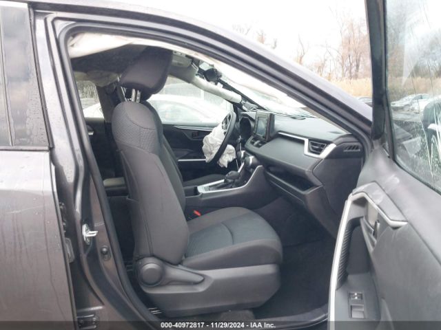 2T3H1RFV5NW186905 Toyota RAV4 LE