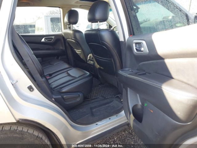 5N1AR2MM0FC677748 Nissan Pathfinder Sl
