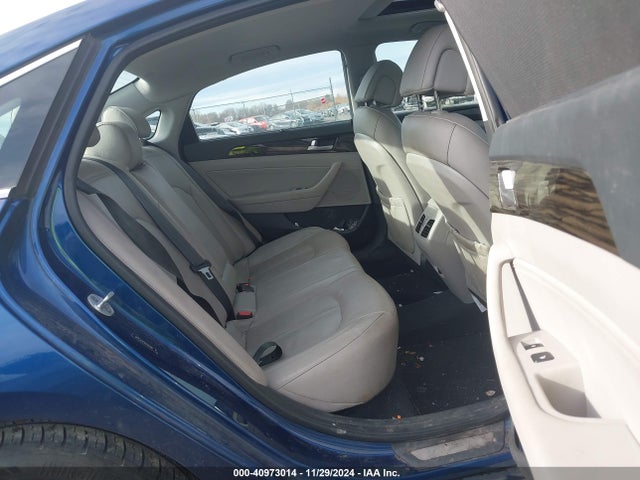Hyundai Sonata Limited 2017 5NPE34AFXHH483082 Image 8