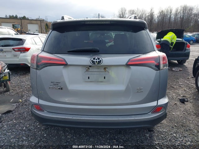 Toyota RAV4 LE 2017 2T3BFREVXHW631605 Image 16